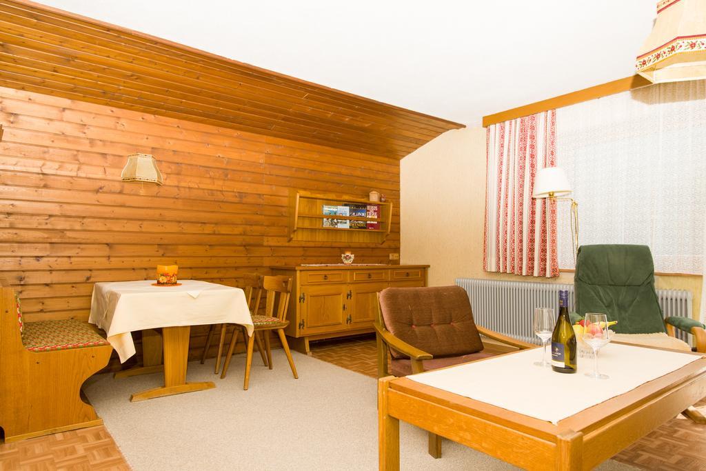 Gaestehaus Helga Scharnitz Habitación foto